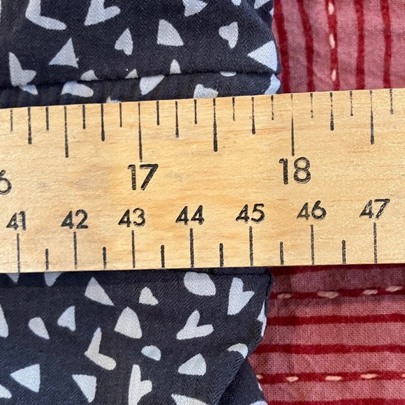 Lolé Gray and White lightweight Patterned sleeveless dress with pockets - Picture 6 of 16